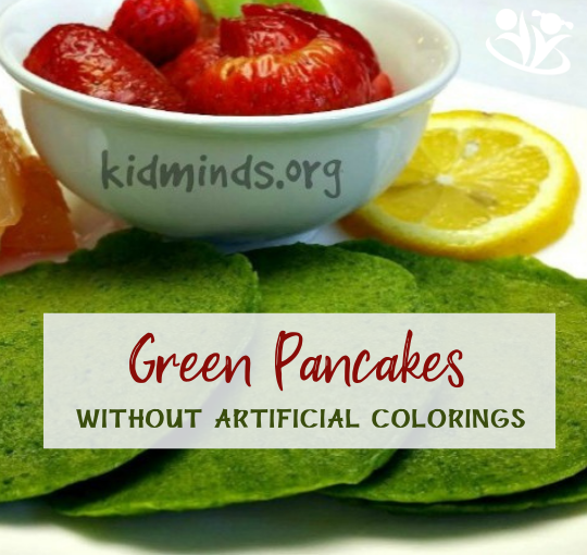 Green pancakes without artificial colorings. The rich green color comes from fresh spinach. Perfect for St. Patrick's Day or any other day of the year! #kidscook #handsonlearning #cookingwithkids #healthykids #kidsactivities #greenpancakes