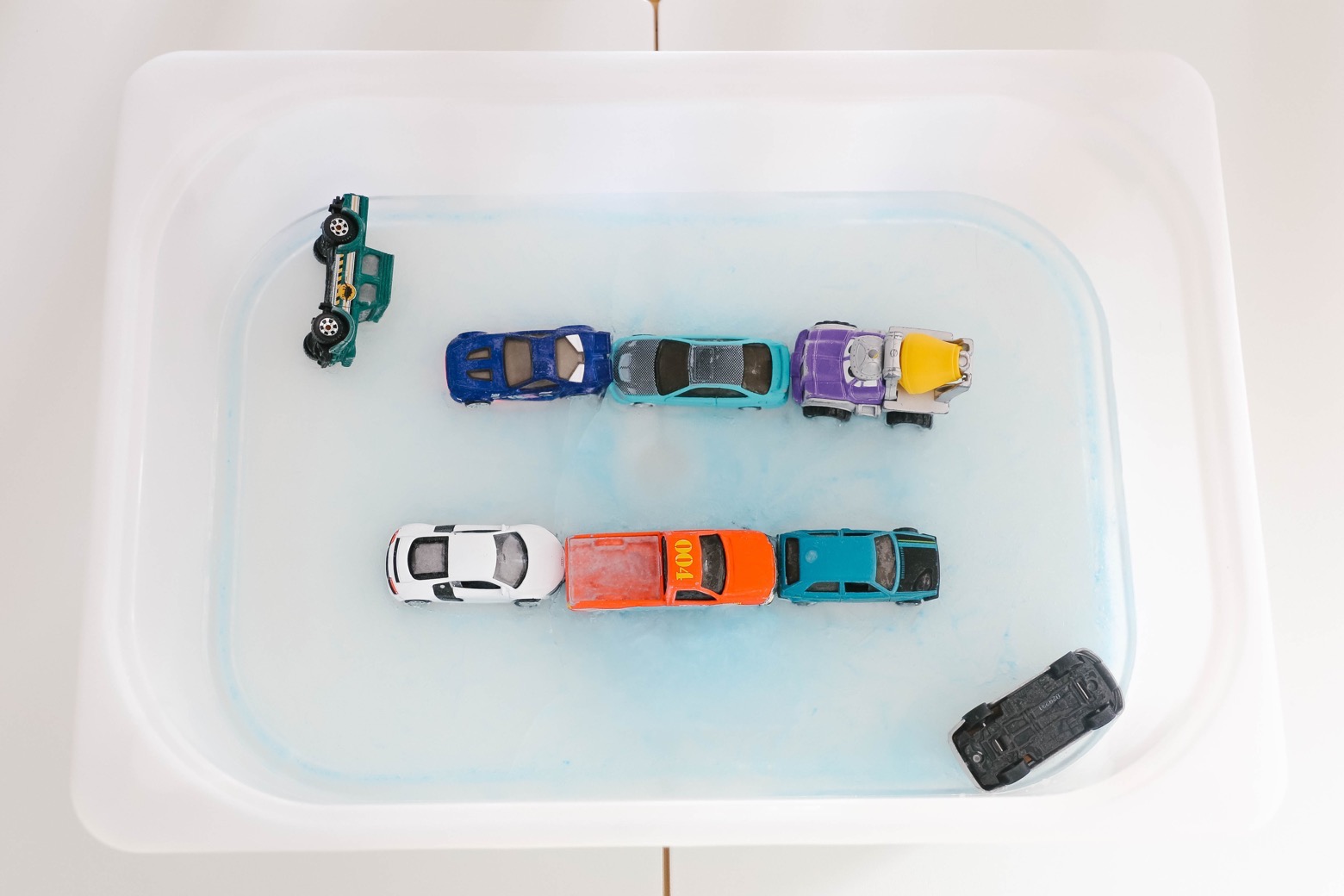 Icy Blizzard Car Rescue | Mama.Papa.Bubba.