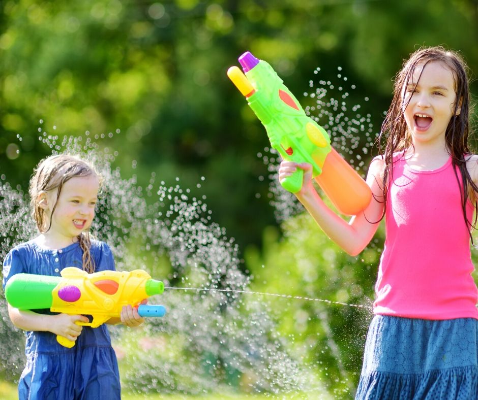 Water Guns Games for Summer Outdoor Activities kids will love. 